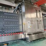 Vertical glass washing machine